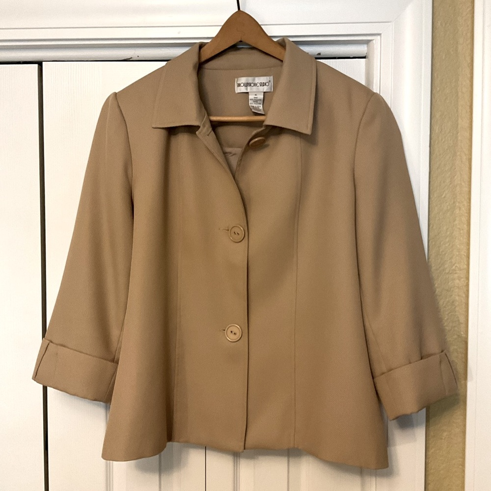 Beautiful ladies Brownstone Studios dressy jacket/blazer. XL. 3/4 sleeves.EUC!